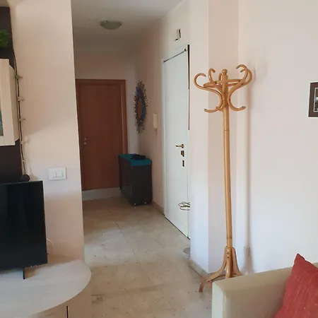 Appartamento Laura's Rhome *