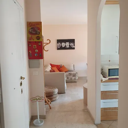 Laura's Rhome Apartment Rome