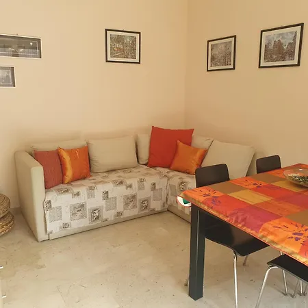 Laura's Rhome Rome