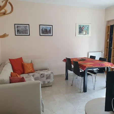 Laura's Rhome * Rome