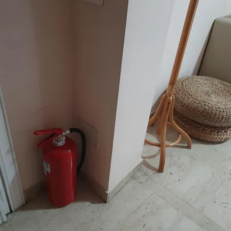 Laura's Rhome Apartment