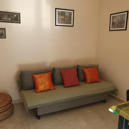 Laura's Rhome