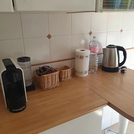 Laura's Rhome Appartamento *